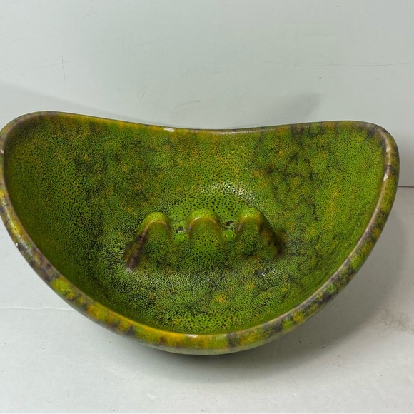 Vtg Royal Haegar Lemon Peel Lava Glaze MCM Green Ashtray Retro Rare 5.5”x4.5” - Picture 3 of 8